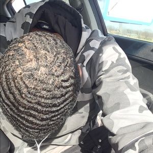 Meet your Posher, Earl